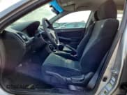 ✅ 2006 Honda Accord LX • VIN: 3HGCM56476G700399 • Лот: 71726315. Опубликован ранее на Copart с пробегом 179 765 миль. Бесплатный доступ к архиву аукционных продаж из США и подробный отчёт об истории автомобиля на DreamBid. Изображение 7.