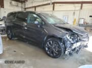 ✅ 2020 Chrysler Pacifica Touring • VIN: 2C4RC1FGXLR118690 • Лот: 68653005. Опубликован ранее на Copart с пробегом 84 737 миль. Бесплатный доступ к архиву аукционных продаж из США и подробный отчёт об истории автомобиля на DreamBid. Изображение 4.