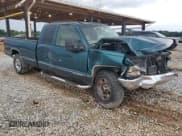 ✅ 1998 GMC Sierra 2500 • VIN: 1GTGC29R3WE533233 • Лот: 56223535. Опубликован ранее на Copart с пробегом 171 217 миль. Бесплатный доступ к архиву аукционных продаж из США и подробный отчёт об истории автомобиля на DreamBid. Изображение 4.