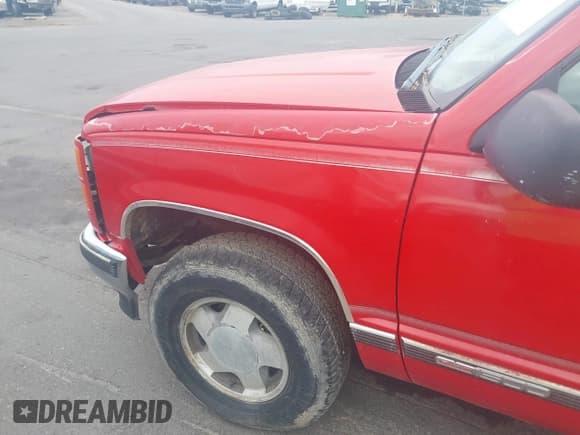 ✅ 1998 GMC Suburban • VIN: 1GKFK16RXWJ708036 • Лот: 43072488. Опубликован ранее на IAAI с пробегом 265 993 миль. Бесплатный доступ к архиву аукционных продаж из США и подробный отчёт об истории автомобиля на DreamBid. Изображение 6.