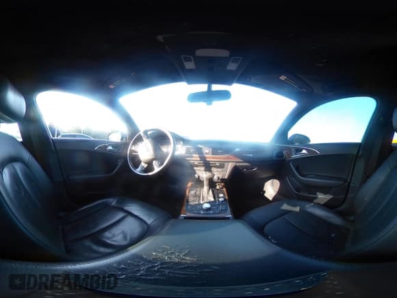 ✅ 2013 Audi A6 Premium Plus • VIN: WAUGGAFC4DN155366 • Lot: 42858345. Wystawiony na IAAI z przebiegiem 151 811 mil. Bezpłatny archiwum sprzedaży aukcyjnych z USA i szczegółowy raport historii pojazdu na DreamBid. Zdjęcie 18.