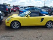 ✅ 2001 Toyota MR2 • VIN: JTDFR320610040373 • Lot: 42607181. Listed on IAAI with 180,825 mi. Free auction sales archive from the USA and detailed vehicle history report at DreamBid. Image 15.