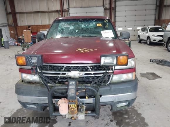 ✅ 2006 Chevrolet Silverado 2500HD LT2 • VIN: 1GCHK29U86E287677 • Lot: 42173975. Listed on IAAI with 175,509 mi. Free auction sales archive from the USA and detailed vehicle history report at DreamBid. Image 12.