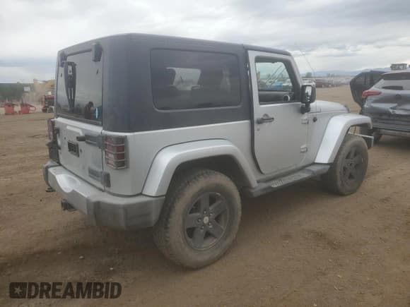 ✅ 2010 Jeep Wrangler Sahara • VIN: 1J4GA5D18AL182858 • Lot: 57601695. Listed on Copart with Not provided. Free auction sales archive from the USA and detailed vehicle history report at DreamBid. Image 3.