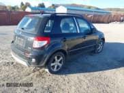 ✅ 2008 Suzuki SX4 • VIN: JS2YB413885111686 • Лот: 43534970. Опубликован ранее на IAAI с пробегом 102 699 миль. Бесплатный доступ к архиву аукционных продаж из США и подробный отчёт об истории автомобиля на DreamBid. Изображение 4.