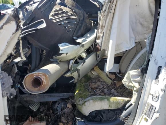 ✅ 2016 Mercedes-Benz GLE 63 S AMG • VIN: 4JGED7FB4GA028668 • Lot: 69442205. Wystawiony na Copart z przebiegiem Nie podano. Bezpłatny archiwum sprzedaży aukcyjnych z USA i szczegółowy raport historii pojazdu na DreamBid. Zdjęcie 7.