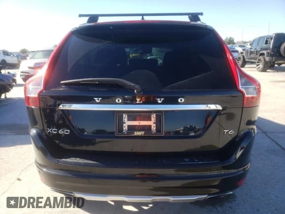 ✅ 2015 Volvo XC60 T6 Drive-E • VIN: YV449MDK6F2709133 • Lot: 73143924. Wystawiony na Copart z przebiegiem 66 832 mil. Bezpłatny archiwum sprzedaży aukcyjnych z USA i szczegółowy raport historii pojazdu na DreamBid. Zdjęcie 6.