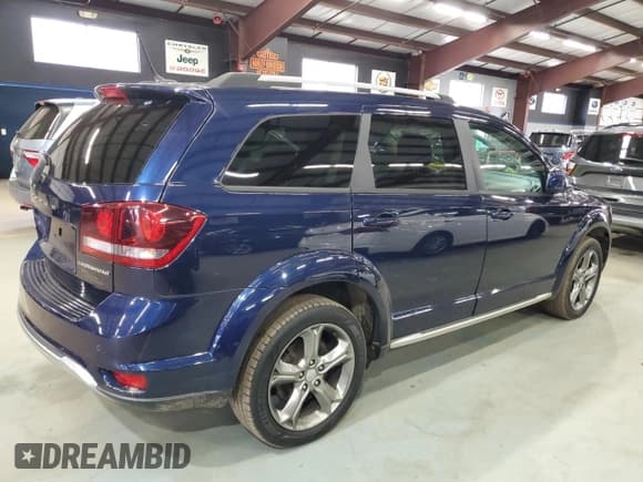 ✅ 2017 Dodge Journey Crossroad Plus • VIN: 3C4PDDGG6HT541856 • Лот: 90456395. Опубликован ранее на Copart с пробегом 93 325 миль. Бесплатный доступ к архиву аукционных продаж из США и подробный отчёт об истории автомобиля на DreamBid. Изображение 3.