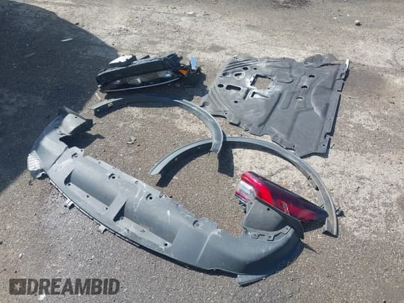 ✅ 2023 Ford Escape Platinum • VIN: 1FMCU9JZ4PUA28708 • Lot: 42209650. Listed on IAAI with Not provided. Free auction sales archive from the USA and detailed vehicle history report at DreamBid. Image 12.