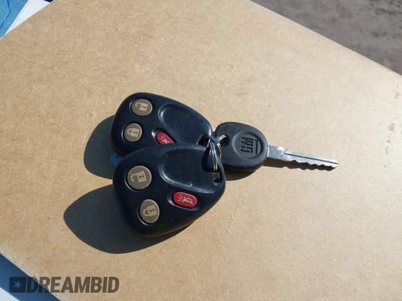 ✅ 2005 GMC Sierra 1500 SLT • VIN: 2GTEC13TX51126662 • Лот: 43620463. Опубликован ранее на IAAI с пробегом 135 554 миль. Бесплатный доступ к архиву аукционных продаж из США и подробный отчёт об истории автомобиля на DreamBid. Изображение 11.