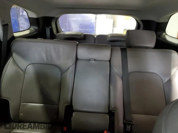 ✅ 2015 Hyundai Santa Fe GLS • VIN: KM8SR4HF4FU103661 • Lot: 69973205. Wystawiony na Copart z przebiegiem 185 572 mil. Bezpłatny archiwum sprzedaży aukcyjnych z USA i szczegółowy raport historii pojazdu na DreamBid. Zdjęcie 10.