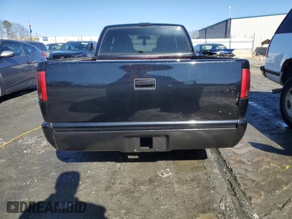 ✅ 1994 Chevrolet S-10 • VIN: 1GCCS1444R8164182 • Лот: 42784055. Опубликован ранее на Copart с пробегом 151 111 миль. Бесплатный доступ к архиву аукционных продаж из США и подробный отчёт об истории автомобиля на DreamBid. Изображение 6.