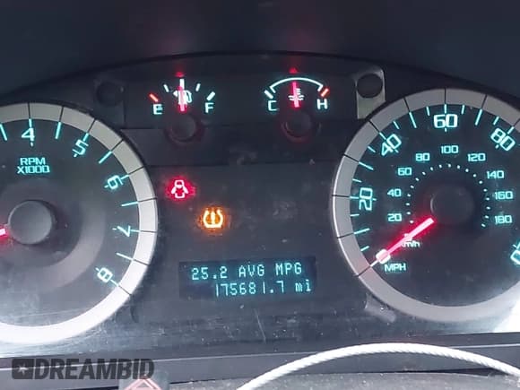 ✅ 2012 Ford Escape Limited • VIN: 1FMCU0E75CKB29976 • Lot: 43706203. Wystawiony na IAAI z przebiegiem 175 681 mil. Bezpłatny archiwum sprzedaży aukcyjnych z USA i szczegółowy raport historii pojazdu na DreamBid. Zdjęcie 7.