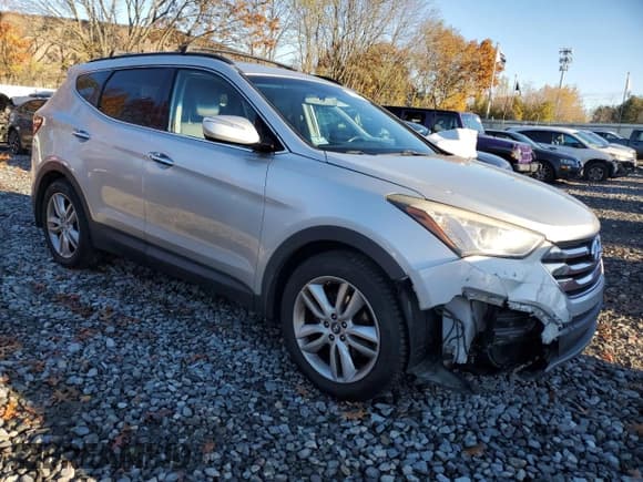 ✅ 2014 Hyundai Santa Fe • VIN: 5XYZU3LA9EG192313 • Лот: 91095195. Опубликован ранее на Copart с пробегом 154 809 миль. Бесплатный доступ к архиву аукционных продаж из США и подробный отчёт об истории автомобиля на DreamBid. Изображение 4.