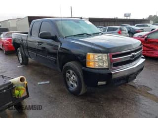 ✅ 2008 Chevrolet Silverado 1500 1LT • VIN: 2GCEC19J281237636 • Lot: 42147547. Listed on IAAI with 140,857 mi. Free auction sales archive from the USA and detailed vehicle history report at DreamBid. Image 1.