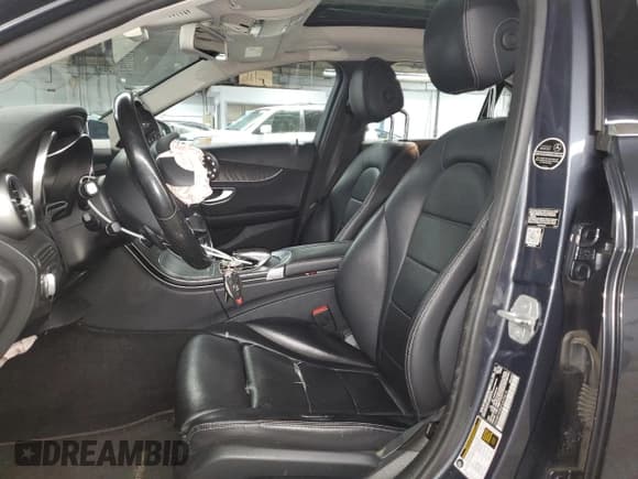 ✅ 2015 Mercedes-Benz C 300 Luxury • VIN: 55SWF4KB6FU075616 • Лот: 90198505. Опубликован ранее на Copart с пробегом 100 197 миль. Бесплатный доступ к архиву аукционных продаж из США и подробный отчёт об истории автомобиля на DreamBid. Изображение 7.