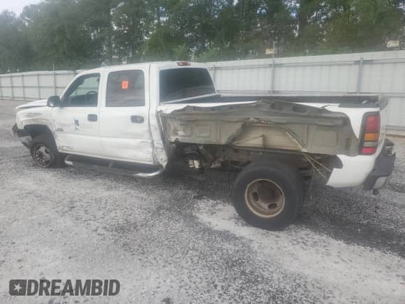 2007 Chevrolet Silverado 3500 DRW LT1 z VIN 1GCJC33D97F100178, wystawiony jako Copart lot #84352165 z przebiegiem Nie podano mil oraz Szkoda całkowita • Salvage title. Historia ofert i sprzedaży dostępna na DreamBid. Obrazek 2.