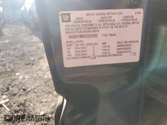 2006 Chevrolet Silverado 1500 LT1 с VIN 1GCEK19BX6Z232992, выставлен на аукционе Copart как лот 90894705 с пробегом 215 655 миль миль и Списание • Salvage title. История ставок и продаж доступна на DreamBid. Изображение 12.