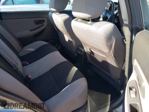 ✅ 2007 Subaru Impreza i • VIN: JF1GD61657G509145 • Lot: 43672543. Wystawiony na IAAI z przebiegiem 101 784 mil. Bezpłatny archiwum sprzedaży aukcyjnych z USA i szczegółowy raport historii pojazdu na DreamBid. Zdjęcie 8.