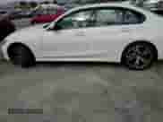 2022 BMW 3 Series 330i z VIN 3MW5R1J02N8C22890, wystawiony jako Copart lot #81526215 z przebiegiem 37 878 mil mil oraz Szkoda całkowita • Salvage title. Historia ofert i sprzedaży dostępna na DreamBid. Obrazek 13.