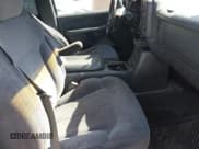 ✅ 1999 Chevrolet Silverado 1500 LS • VIN: 1GCEK19T9XE102607 • Lot: 43567335. Listed on IAAI with 415,306 mi. Free auction sales archive from the USA and detailed vehicle history report at DreamBid. Image 5.