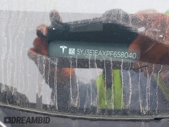 ✅ 2023 Tesla Model 3 • VIN: 5YJ3E1EAXPF658040 • Lot: 41657939. Wystawiony na IAAI z przebiegiem 39 268 mil. Bezpłatny archiwum sprzedaży aukcyjnych z USA i szczegółowy raport historii pojazdu na DreamBid. Zdjęcie 9.