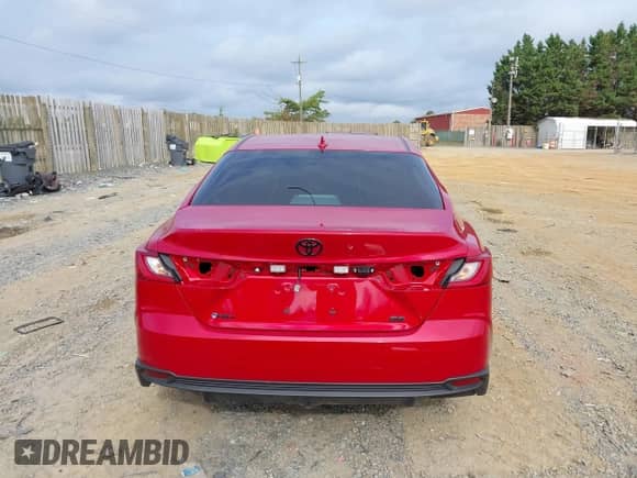 2025 Toyota Camry LE с VIN 4T1DAACK2SU148238, выставлен на аукционе IAAI как лот 43278317 с пробегом 5 606 миль миль и . История ставок и продаж доступна на DreamBid. Изображение 16.