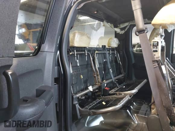 2013 Chevrolet Silverado 1500 LT with VIN 1GCRCSEA9DZ355598, listed as a IAAI auction lot 41297558 with 121,577 mi miles and . Bid and sale history available at DreamBid. Image 8.