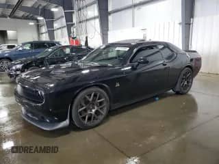 2017 Dodge Challenger z VIN DPSMN181395, wystawiony jako Copart lot #70791394 z przebiegiem 87 104 mil mil oraz Szkoda całkowita • Salvage title. Historia ofert i sprzedaży dostępna na DreamBid. Obrazek 1.