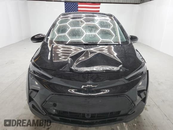 ✅ 2023 Chevrolet Bolt EV 1LT • VIN: 1G1FW6S01P4198088 • Lot: 59840014. Wystawiony na Copart z przebiegiem 9 854 mil. Bezpłatny archiwum sprzedaży aukcyjnych z USA i szczegółowy raport historii pojazdu na DreamBid. Zdjęcie 5.