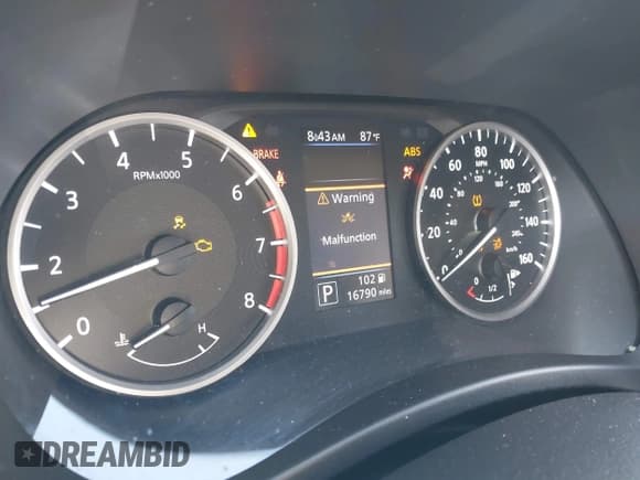 ✅ 2024 Nissan Sentra S • VIN: 3N1AB8BV7RY247155 • Лот: 42976359. Опубликован ранее на IAAI с пробегом 16 790 миль. Бесплатный доступ к архиву аукционных продаж из США и подробный отчёт об истории автомобиля на DreamBid. Изображение 15.