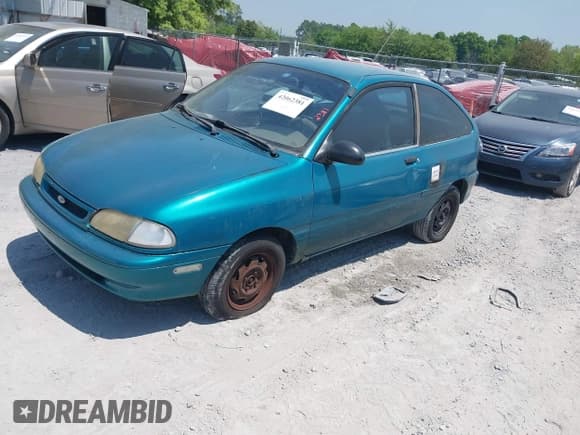 ✅ 1995 Ford Aspire • VIN: KNJLT05H3S6102568 • Lot: 42062381. Listed on IAAI with 178,561 mi. Free auction sales archive from the USA and detailed vehicle history report at DreamBid. Image 2.