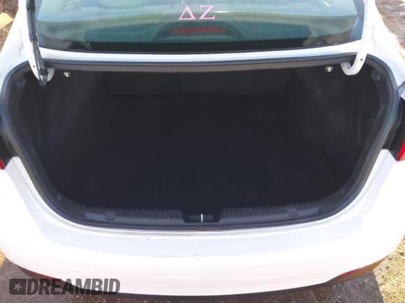 ✅ 2016 Kia Forte LX • VIN: KNAFX4A67G5446513 • Lot: 43280832. Listed on IAAI with 89,046 mi. Free auction sales archive from the USA and detailed vehicle history report at DreamBid. Image 17.