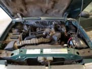 ✅ 2000 Ford Ranger XL • VIN: 1FTZR15V5YPA08038 • Лот: 85688535. Опубликован ранее на Copart с пробегом 113 739 миль. Бесплатный доступ к архиву аукционных продаж из США и подробный отчёт об истории автомобиля на DreamBid. Изображение 11.