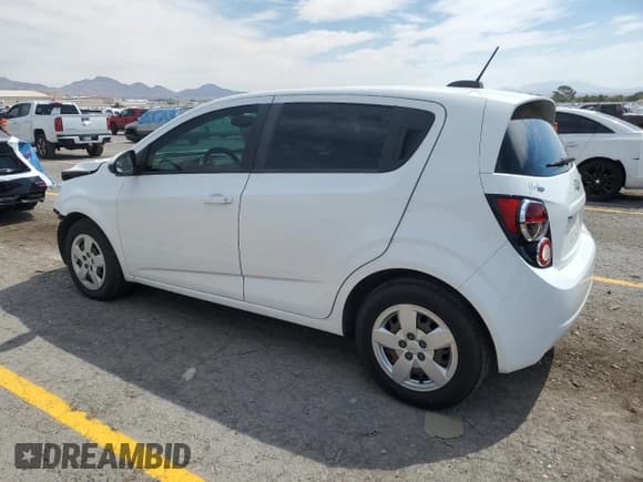 ✅ 2015 Chevrolet Sonic LS • VIN: 1G1JA6SH5F4103626 • Lot: 65754305. Listed on Copart with 35,686 mi. Free auction sales archive from the USA and detailed vehicle history report at DreamBid. Image 2.