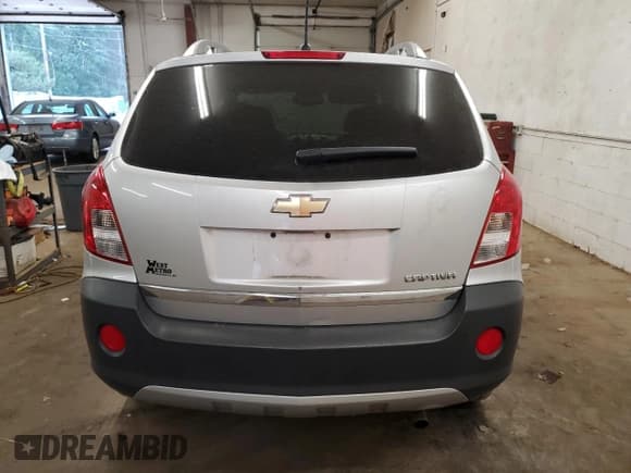 ✅ 2014 Chevrolet Captiva Sport LS • VIN: 3GNAL2EK2ES637805 • Lot: 62276765. Wystawiony na Copart z przebiegiem 74 995 mil. Bezpłatny archiwum sprzedaży aukcyjnych z USA i szczegółowy raport historii pojazdu na DreamBid. Zdjęcie 6.