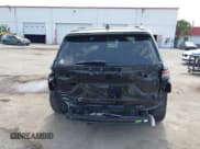 ✅ 2022 Jeep Grand Cherokee • VIN: 1C4RJYB63N8717876 • Lot: 42289481. Listed on IAAI with 22,853 mi. Free auction sales archive from the USA and detailed vehicle history report at DreamBid. Image 17.