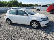✅ 2011 Volkswagen Golf • VIN: WVWDA7AJ6BW231502 • Lot: 67029485. Wystawiony na Copart z przebiegiem 180 772 mil. Bezpłatny archiwum sprzedaży aukcyjnych z USA i szczegółowy raport historii pojazdu na DreamBid. Zdjęcie 4.