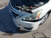 ✅ 2015 Nissan Altima SV • VIN: 1N4AL3AP5FC579704 • Lot: 43518349. Wystawiony na IAAI z przebiegiem 157 687 mil. Bezpłatny archiwum sprzedaży aukcyjnych z USA i szczegółowy raport historii pojazdu na DreamBid. Zdjęcie 17.