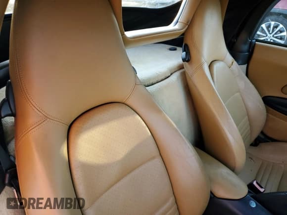 ✅ 2002 Porsche Boxster • VIN: WP0CA29802U625055 • Lot: 75728304. Wystawiony na Copart z przebiegiem 60 531 mil. Bezpłatny archiwum sprzedaży aukcyjnych z USA i szczegółowy raport historii pojazdu na DreamBid. Zdjęcie 10.