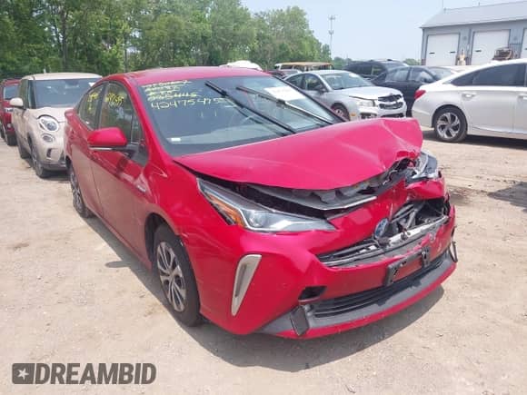 2022 Toyota Prius LE z VIN JTDL9MFUXN3035445, wystawiony jako IAAI lot #42475495 z przebiegiem 63 000 mil mil oraz . Historia ofert i sprzedaży dostępna na DreamBid. Obrazek 1.