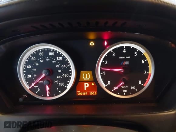 ✅ 2013 BMW X5 M • VIN: 5YMGY0C54DLL15734 • Lot: 43678676. Wystawiony na IAAI z przebiegiem 99 167 mil. Bezpłatny archiwum sprzedaży aukcyjnych z USA i szczegółowy raport historii pojazdu na DreamBid. Zdjęcie 7.