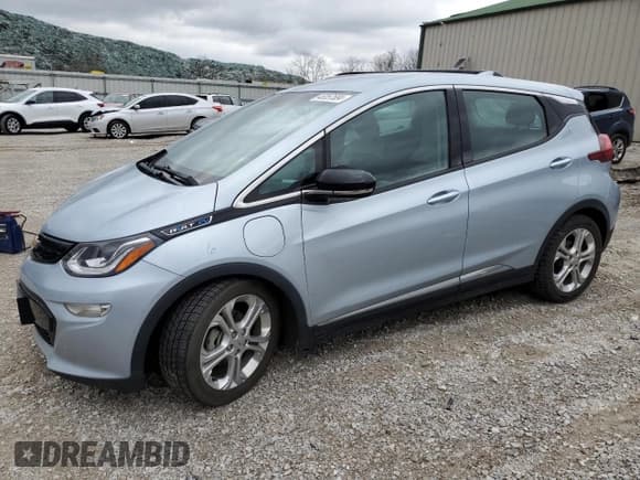 ✅ 2017 Chevrolet Bolt EV LT • VIN: 1G1FW6S05H4172627 • Lot: 45357584. Wystawiony na Copart z przebiegiem 83 410 mil. Bezpłatny archiwum sprzedaży aukcyjnych z USA i szczegółowy raport historii pojazdu na DreamBid. Zdjęcie 1.