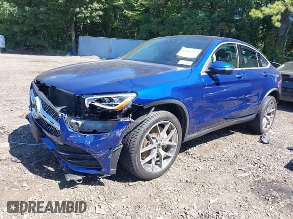 ✅ 2021 Mercedes-Benz GLC 300 • VIN: W1N0J8EB2MF908886 • Lot: 43181929. Listed on IAAI with 41,752 mi. Free auction sales archive from the USA and detailed vehicle history report at DreamBid. Image 2.