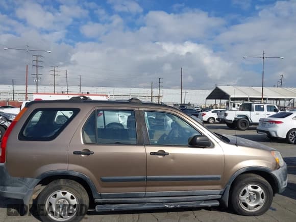 ✅ 2003 Honda CR-V LX • VIN: JHLRD68473C002453 • Лот: 43753295. Опубликован ранее на IAAI с пробегом 225 170 миль. Бесплатный доступ к архиву аукционных продаж из США и подробный отчёт об истории автомобиля на DreamBid. Изображение 13.