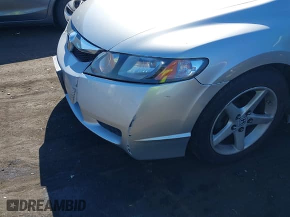 ✅ 2010 Honda Civic LX • VIN: 19XFA1F51AE068395 • Lot: 43529675. Wystawiony na IAAI z przebiegiem 139 000 mil. Bezpłatny archiwum sprzedaży aukcyjnych z USA i szczegółowy raport historii pojazdu na DreamBid. Zdjęcie 12.