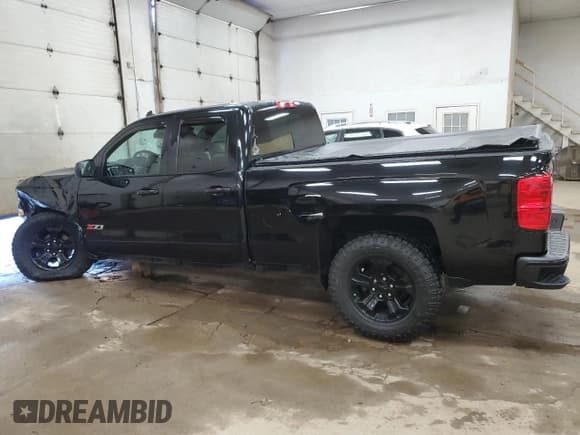 ✅ 2019 Chevrolet Silverado 1500 LT • VIN: 2GCVKPEC9K1117496 • Lot: 86855295. Wystawiony na Copart z przebiegiem 96 780 mil. Bezpłatny archiwum sprzedaży aukcyjnych z USA i szczegółowy raport historii pojazdu na DreamBid. Zdjęcie 2.