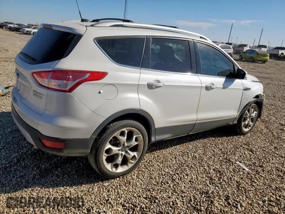 ✅ 2013 Ford Escape Titanium • VIN: 1FMCU0J99DUB46034 • Lot: 92912775. Listed on Copart with 53,592 mi. Free auction sales archive from the USA and detailed vehicle history report at DreamBid. Image 3.
