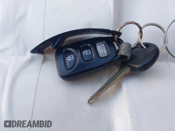 ✅ 2015 Hyundai Elantra Limited • VIN: KMHDH4AE9FU250751 • Lot: 43517438. Listed on IAAI with 80,159 mi. Free auction sales archive from the USA and detailed vehicle history report at DreamBid. Image 11.