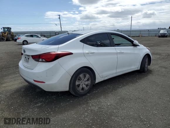 ✅ 2016 Hyundai Elantra SE • VIN: 5NPDH4AE3GH709594 • Lot: 56709415. Listed on Copart with 153,353 mi. Free auction sales archive from the USA and detailed vehicle history report at DreamBid. Image 3.